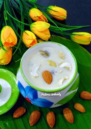 A picture of Rice kheer.