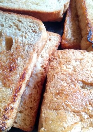 A picture of Shahi toast.