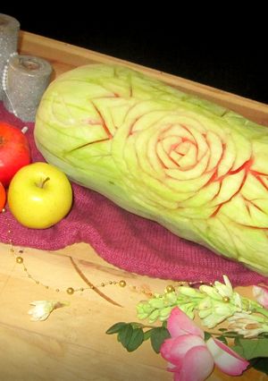 عکسی از دستور حکــاکی هنــدوانه