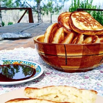 Пышные оладьи с бананами в глазури