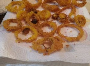 Una foto de Aros de cebolla crocantes