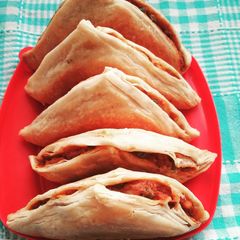 A picture of Veg Puff without margarine.