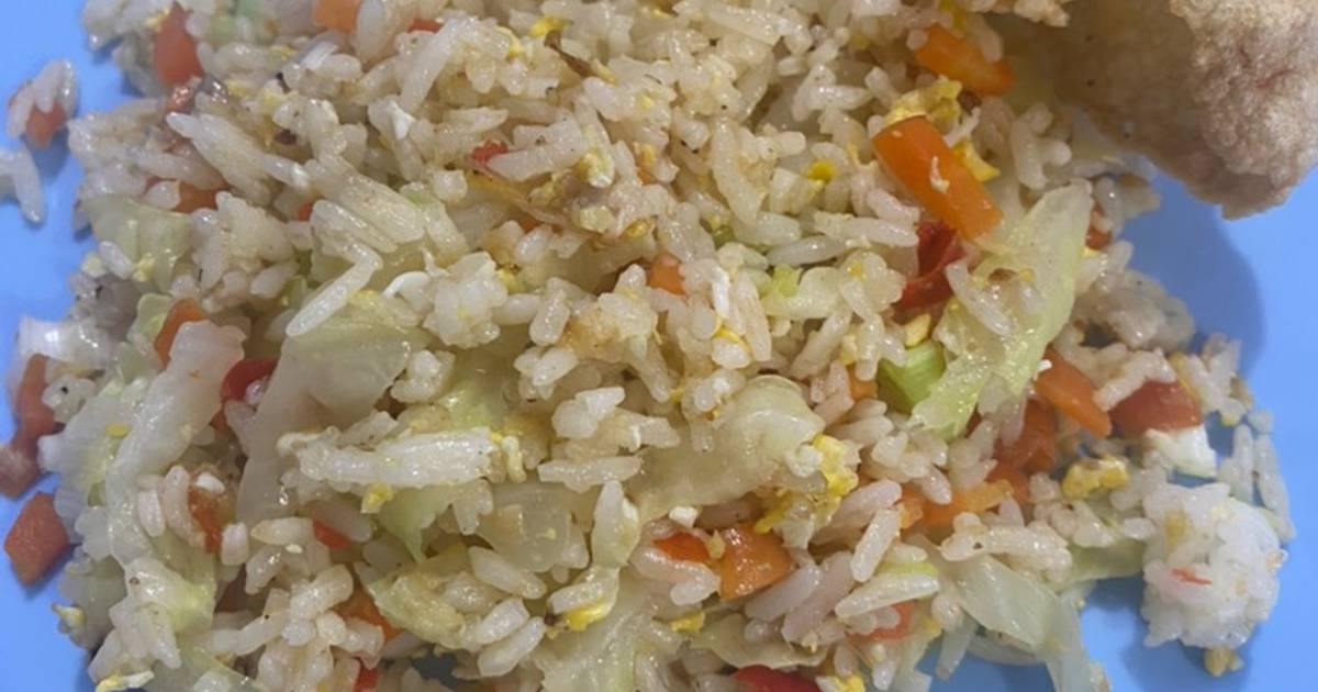 Resep Nasi Goreng Rumahan Rasa Mewah oleh Yude Karisma Dewi - Cookpad