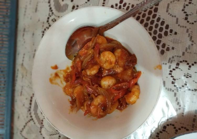 Bagaimana Menyiapkan Udang Asem Manis ala Saori, Enak Banget