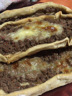 Una foto de Pan de pide Turco (Pizza Turca)