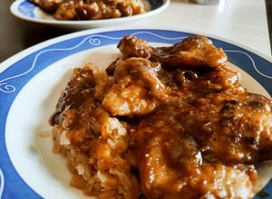 Foto principal de Contramuslos de Pollo en Salsa de Yakiniku y Humo con Manzana