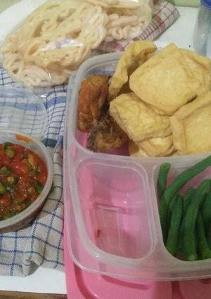Foto resep Lalapan ayam sambel pete
