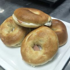 A picture of Bagels.