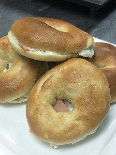A picture of Bagels.