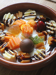 Una foto de Platano, boniato y yogurt