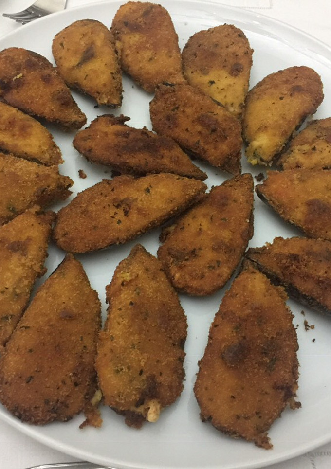 Una foto de Mejillones rellenos