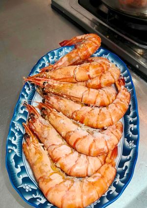 鹽焗蝦 的食譜成品照片