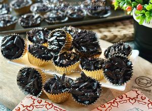 Gambar Almond Cluster (Biskut Raya)