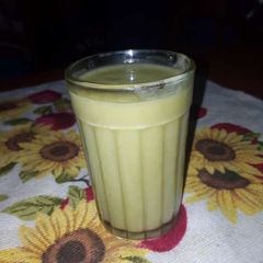 Banana smothie A picture of Banana smothie.