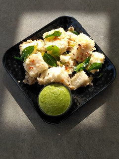 ઇન્સ્ટન્ટ ફરાળી ઢોકળા (Instant Farali Dhokla Recipe In Gujarati) રેસીપી મુખ્ય ફોટો