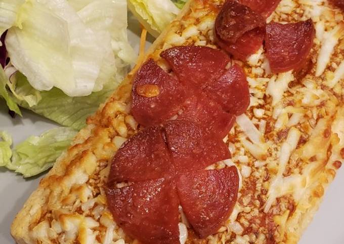 Step-by-Step Guide to Prepare Speedy Frozen French Bread Pizza (Air Fryer)