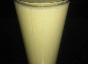 Una foto de Licuado de durazno y leche!!
