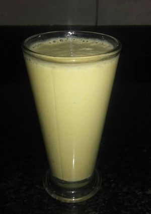 Una foto de Licuado de durazno y leche!!