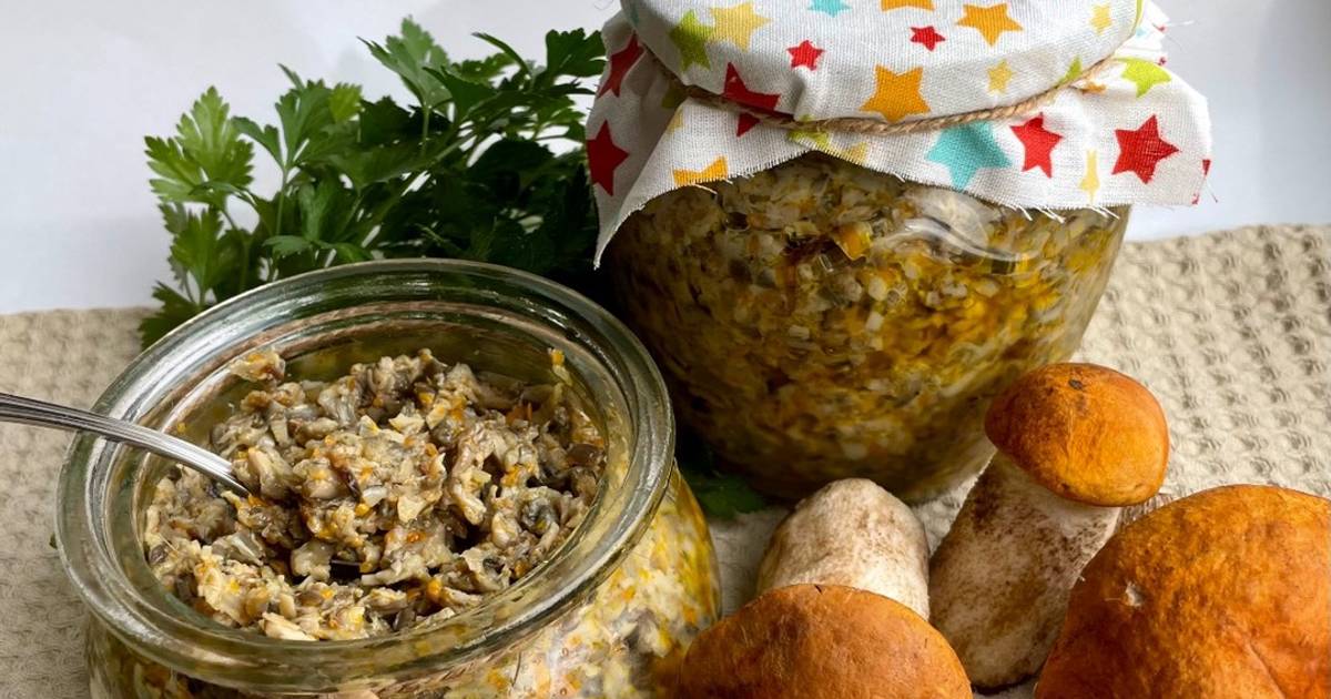 Икра грибная из коровников на зиму рецепт через мясорубку