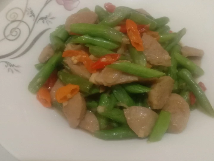 Langkah Gampang Membikin Resep Tumis buncis bakso yang Lezat Anti Ribet, Lezat Sekali