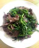 Trâu xào rau muống