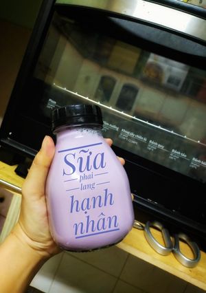 Hình của món Sữa hạnh nhân khoai lang.