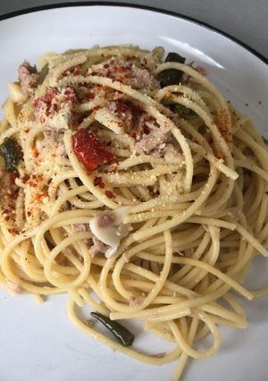 A picture of Super simple “spicy tuna aglio olio”.