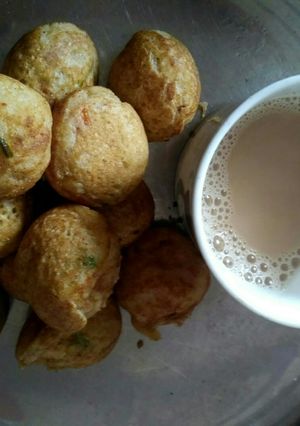 A picture of Appe With Tea.