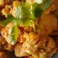 A picture of Spicy aaloo Gobi veg.