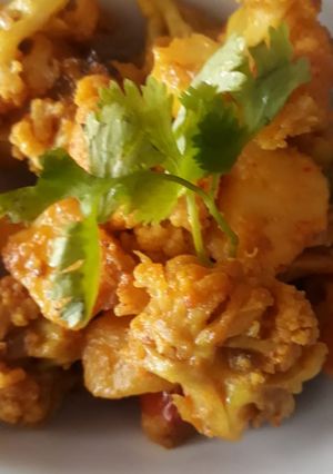 A picture of Spicy aaloo Gobi veg.