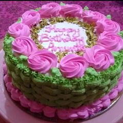 A picture of Pistachio cake.
