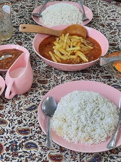 عکسی از دستور خورش قیمه سیب زمینی