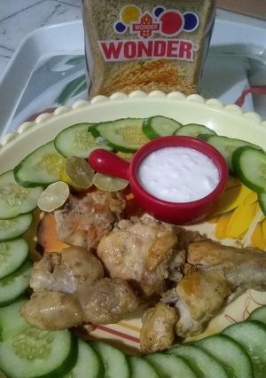A picture of Steam chicken with brown bread (Diet Food).