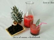 Una foto de jugo de remolacha