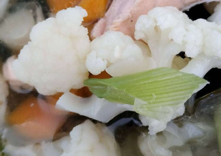 10 Resep: Sup ikan salmon Anti Gagal!
