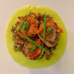 A picture of Pan seared jumbo scallops with brown mushrooms and asparagus purée.
