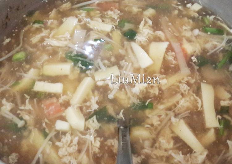 Cara Gampang Menyiapkan Soup Tofu Enoki, Lezat Sekali