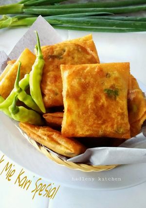 Foto resep Martabak Mie Kari Spesial