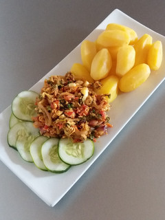 A picture of Boiled Irish Potatoes with Veggie Eggs.