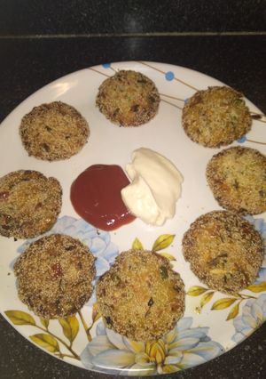 A picture of Veg crispy poha potato bite.
