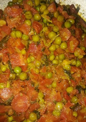 A picture of Gajar matar.