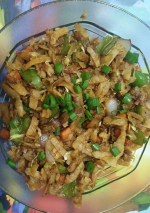 A picture of Roti Noodles.