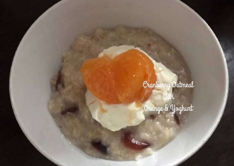 Cranberry Oatmeal with Orange & Yogurt