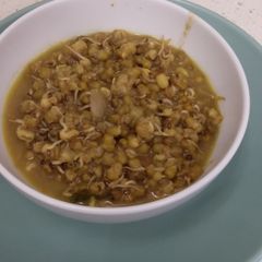 A picture of Konkan style sprouted moong.