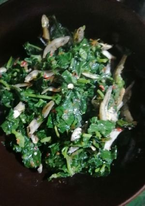 Foto resep Tumis daun singkong