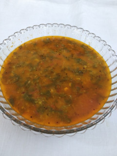 पालक डाळ (palak dal recipe in marathi) रेसिपी चे मुख्य फोटो