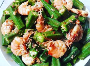 Hình của món Đậu bắp xào sate tôm.