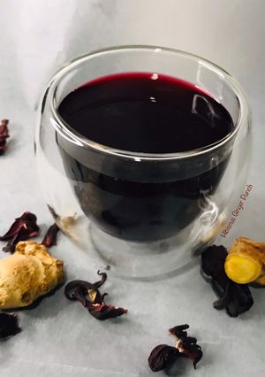 A picture of Hibiscus Punch.