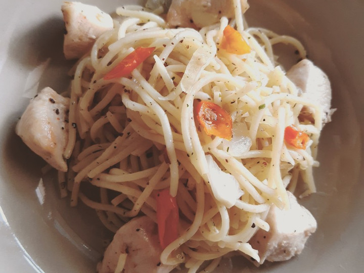 Langkah Mudah untuk Membuat Spaghetti Aglio e Olio, Menggugah Selera