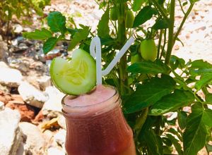 Hình của món Nước ép dưa leo cà chua 🥒🍅.